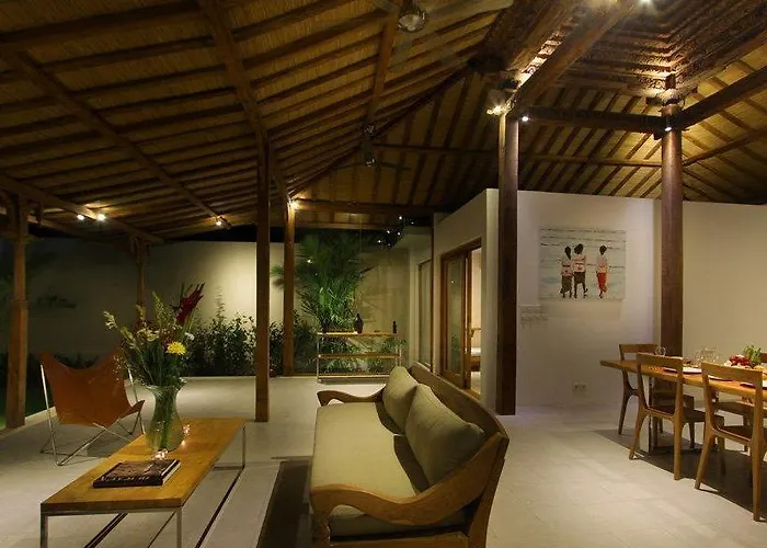 Manik Villa