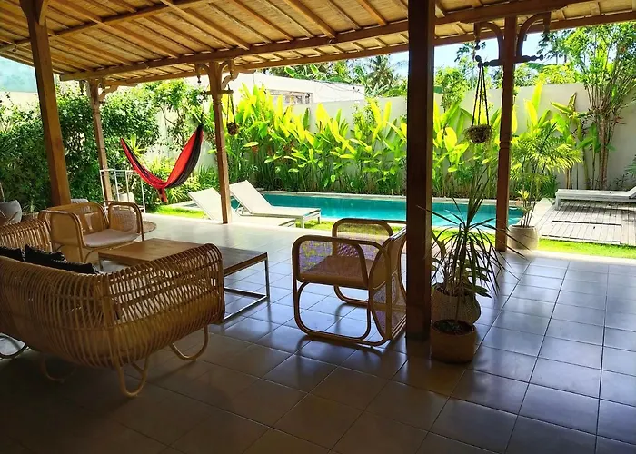 Manik Villa